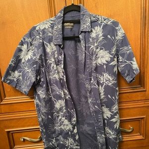 Jack and Jones Short Sleeve Shirt - Size Medium